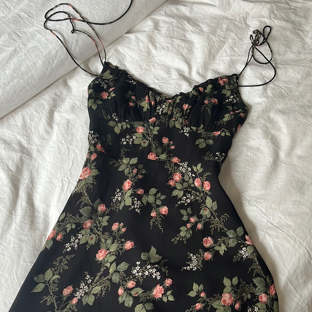 Like new reformation dress